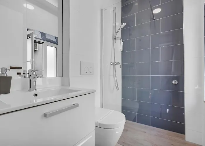 Luxury Center * Макарска