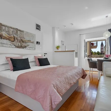 Daire Luxury Center Makarska