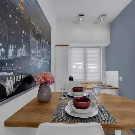 Luxury Center Apartmán *