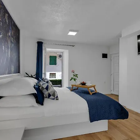 Luxury Center Makarská