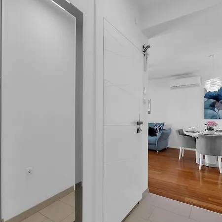 Luxury Center Makarská