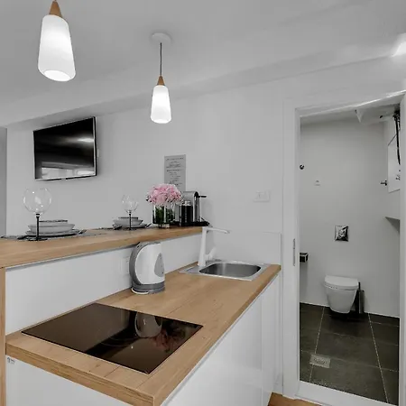 Luxury Center * Makarská