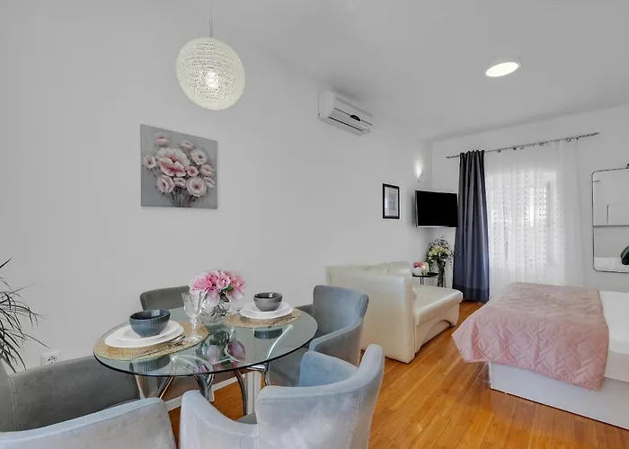 Luxury Center * Makarska