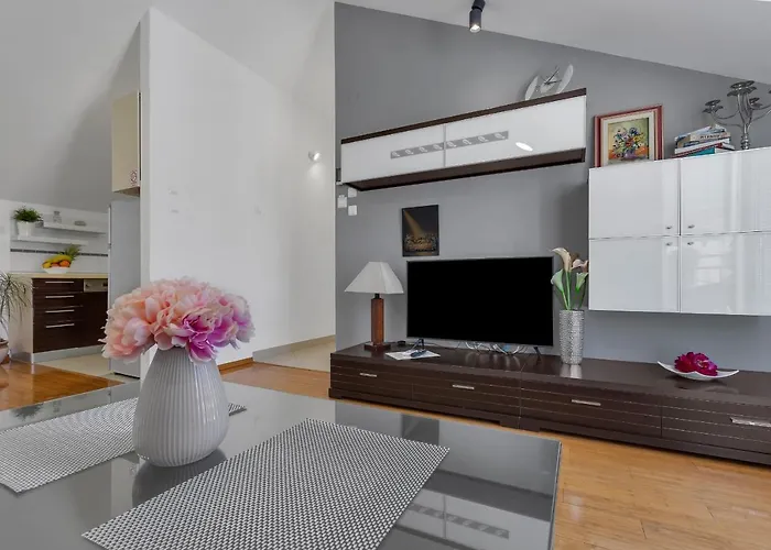 Luxury Center Makarská