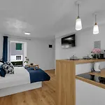 Apartment Luxury Center
