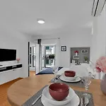 Luxury Center Apartment Makarska
