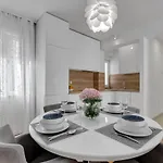 Apartment Luxury Center